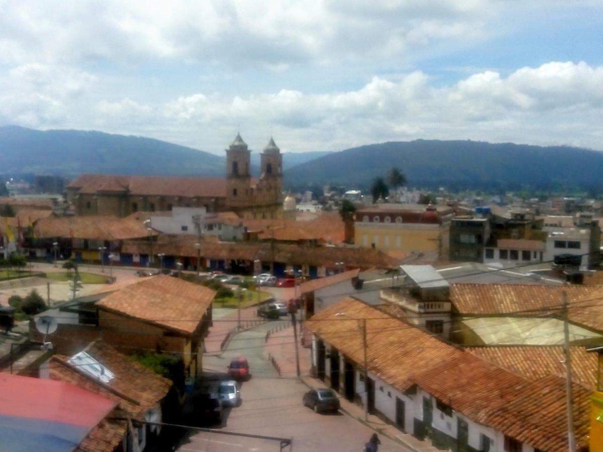 Vieja Aduana Hotel Zipaquira Bagian luar foto